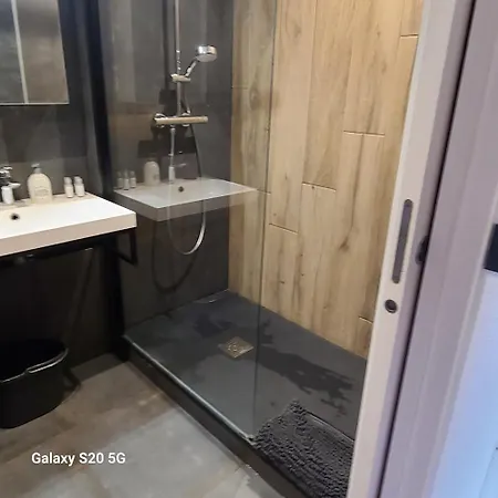 Apartment Gare - Elegant Pour Pros Ou Touristes *
